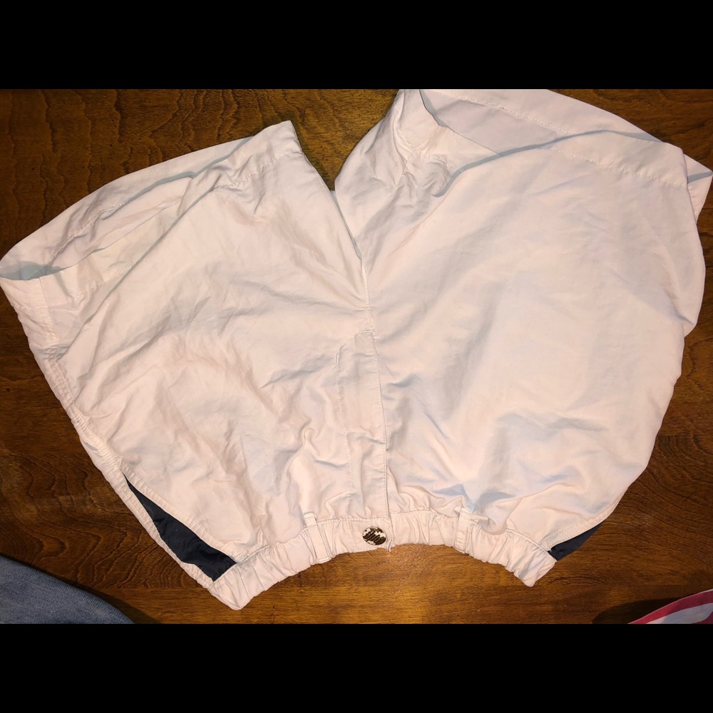 White sailing Chubbies